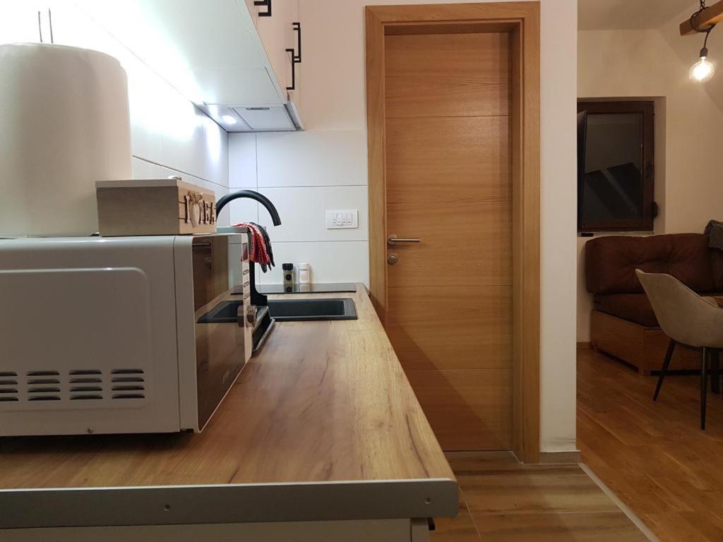 Wood Apartmani - Vila Zimska Idila Núi Jahorina Ngoại thất bức ảnh